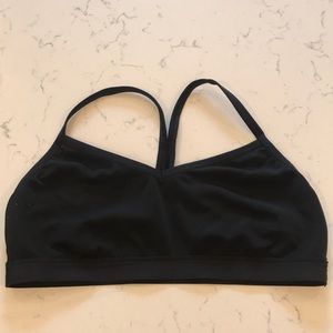 Aerie Chill Play Move Racerback Sports Bra